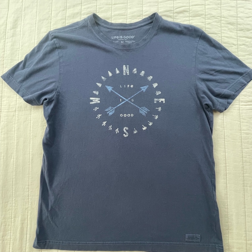 Life is Good Compass Men's Blue Graphic Cotton Tee Medium